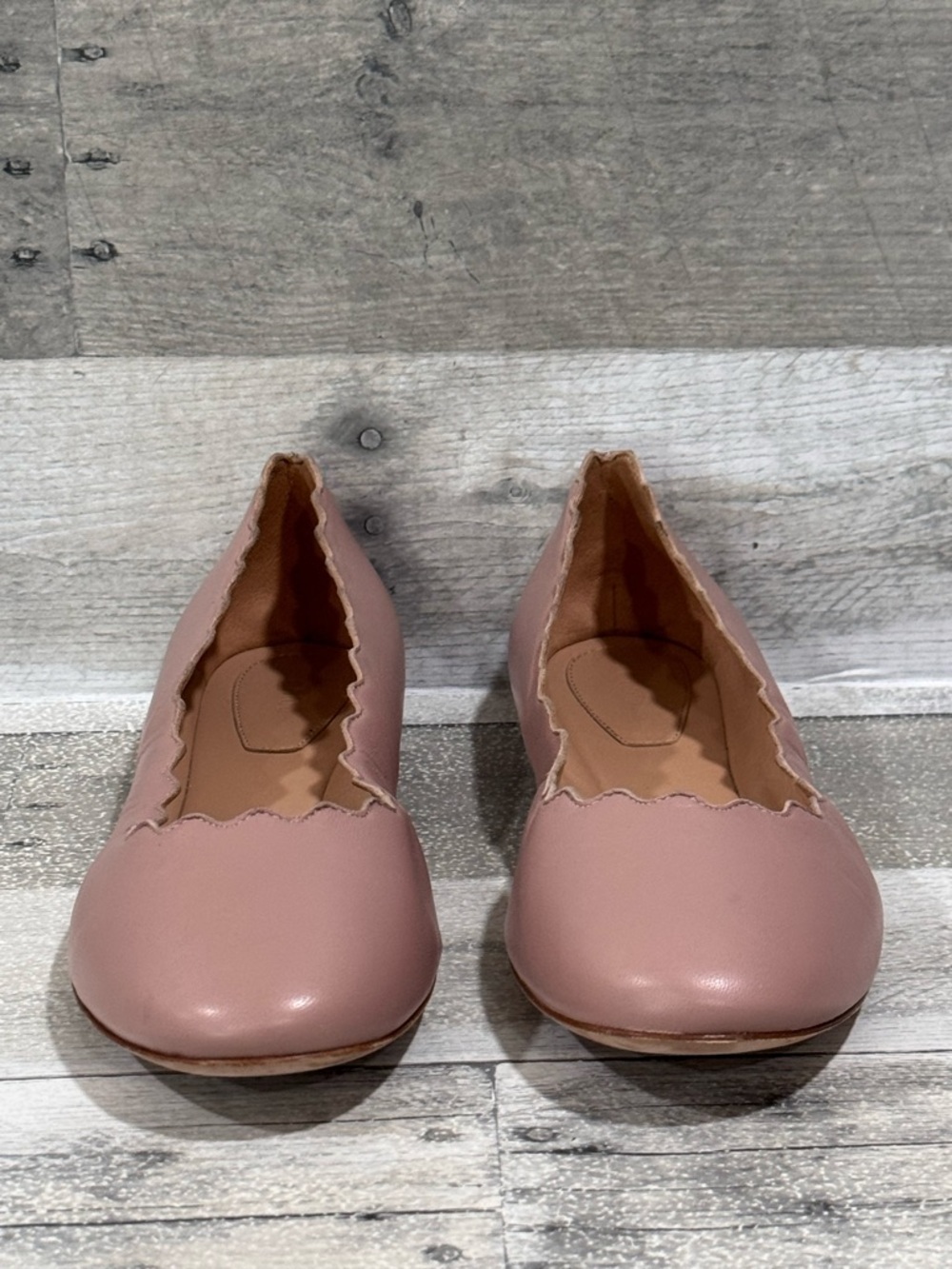CHLOÉ Lauren Scalloped Leather Ballet Flats In Pink tea - Sz - 8.US /38.EU - Picture 6 of 10